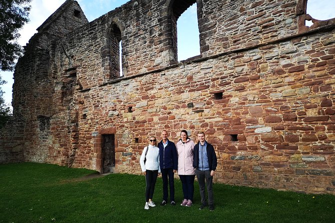 Loch Ness Shore Tour from Invergordon - Singleton Distillery and the whisky option