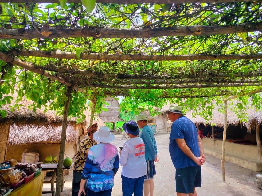 Lombok: Cultural Day Tour & Beach Pickup Cruise Port/Hotel - Mandalika Beach for photos and a breather