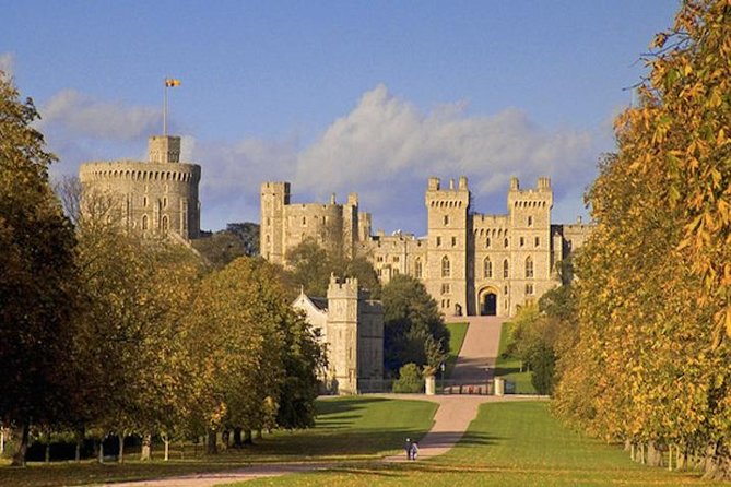 London to Southampton Cruise Port Via Windsor Castle - Windsor Castle with two hours to explore