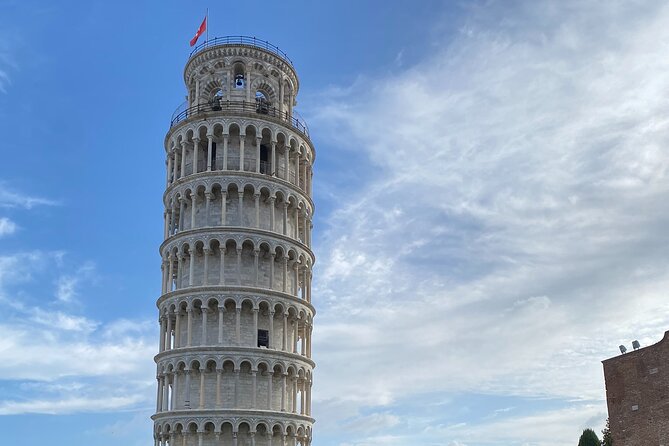 Lucca tour and Pisa Tower + WineTasting by van from Livorno Port - At a glance