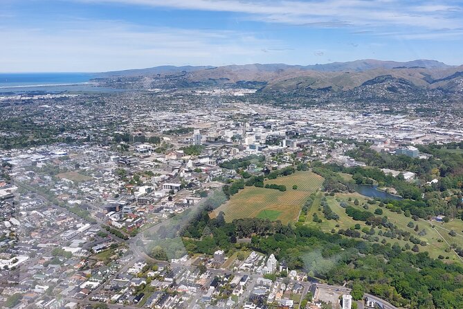 Lyttelton Shore Excursion: Christchurch City Sights - Riverside Market and the lunch question