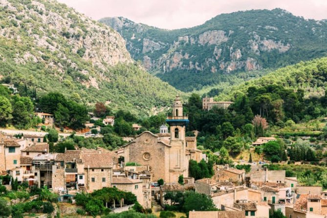 Mallorca Shore Excursion: Exclusive Soller and Valldemosa - How Rain and Group Size Can Change the Day