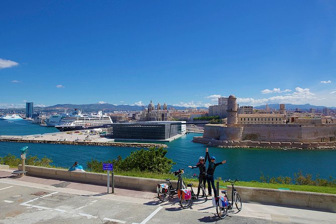 Marseille Shore Excursion Private Electric Bike Tour - Vallon des Auffes and Anse de Malmousque
