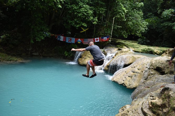 Montego Bay Shore Excursion: Blue Hole & Secret Falls Tour plus Shopping - Shopping in Ocho Rios After the Water Activity
