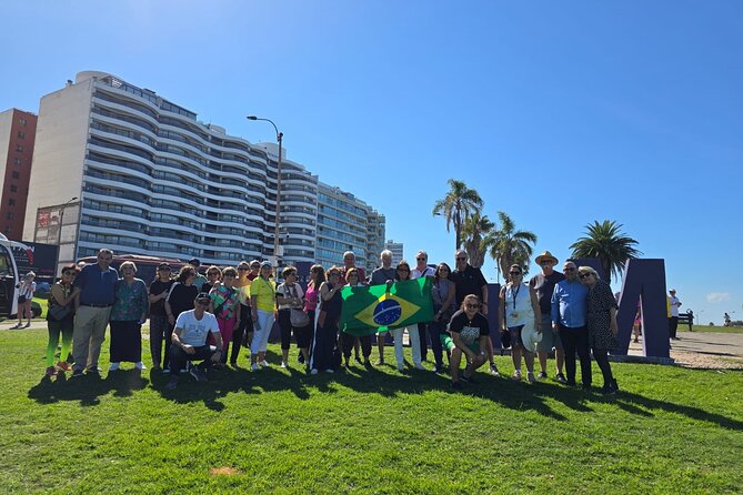 Montevideo Highlights: Shared City Tour for Cruise Passengers - Pocitos and the Montevideo sign