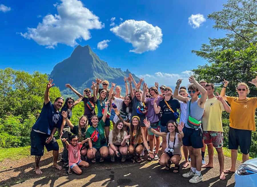 Moorea Cruise Ships 4x4, Belvedere Magic mount PRIVATE Tours - Crater, marae, and freshwater eels