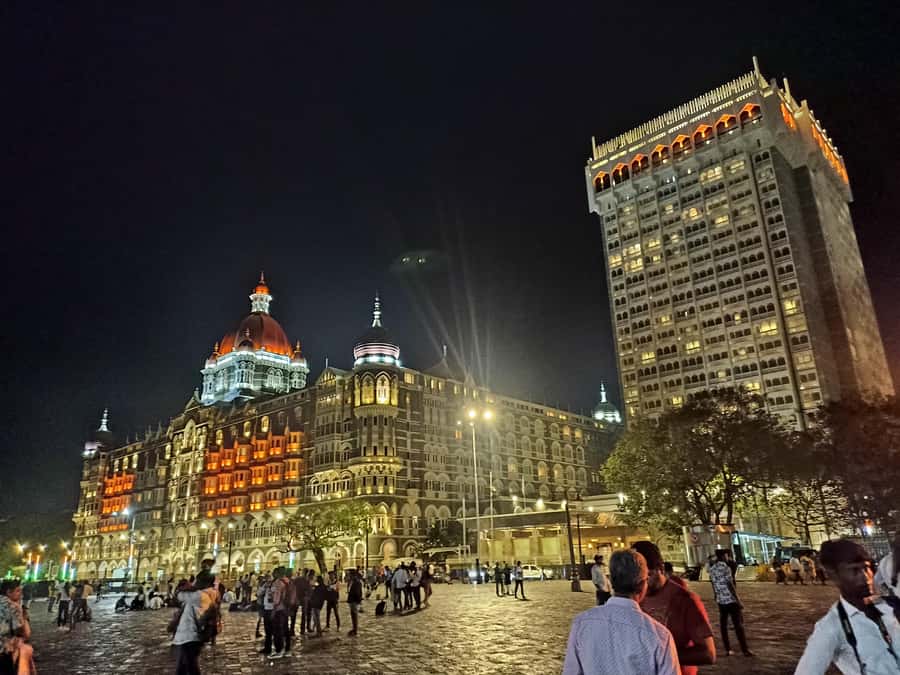 Mumbai: Group Shore Excursion for Cruise Passengers - Gateway of India and the Taj Mahal Palace Hotel
