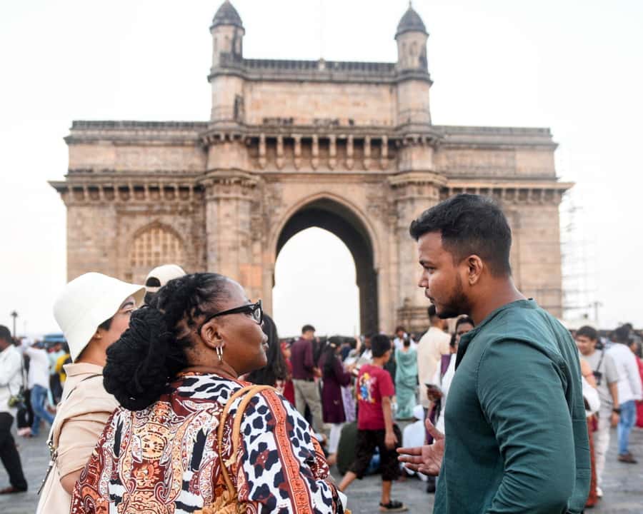 Mumbai: Group Shore Excursion for Cruise Passengers - Dhobi Ghat and the Work Behind Clean Clothes