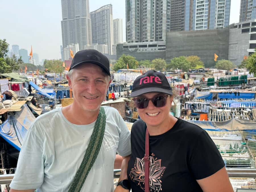 Mumbai: Group Shore Excursion for Cruise Passengers - Colaba Causeway for Souvenirs and a Little Haggling