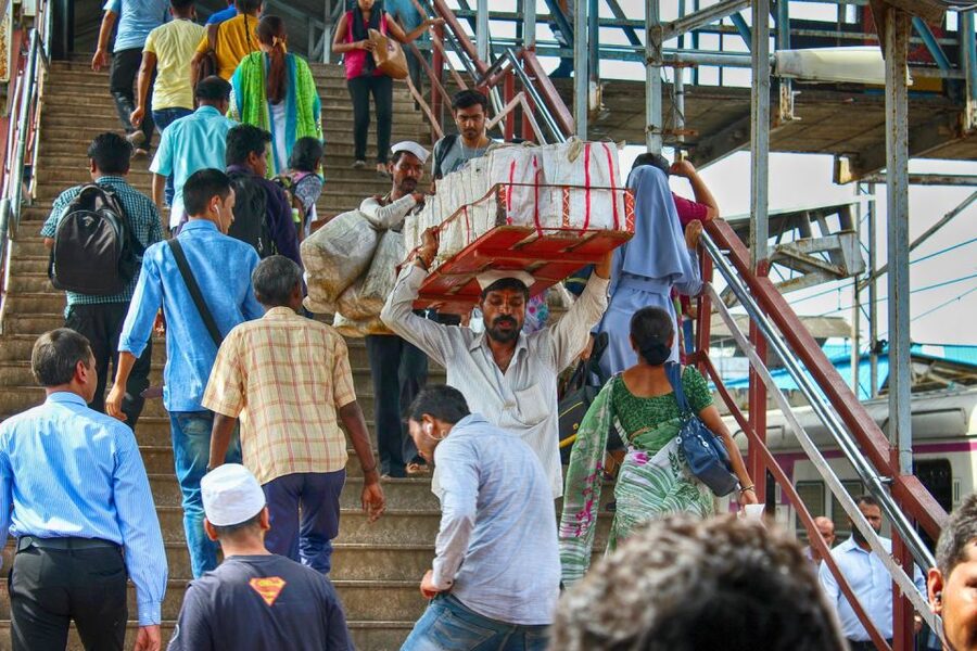Mumbai Shore Excursions: Small Group Mumbai Sightseeing tour - Colonial Mumbai around Kala Ghoda and Oval Maidan