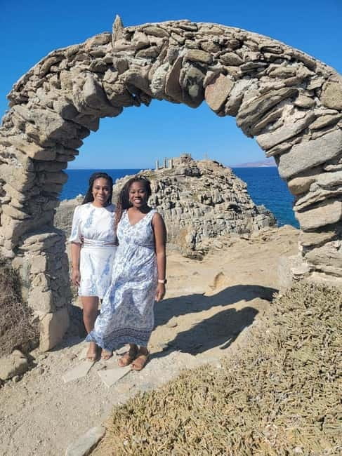 Mykonos Cruise Passenger Exclusive Jeep Tour: Must See in 4h - Armenistis Lighthouse and the best wide view