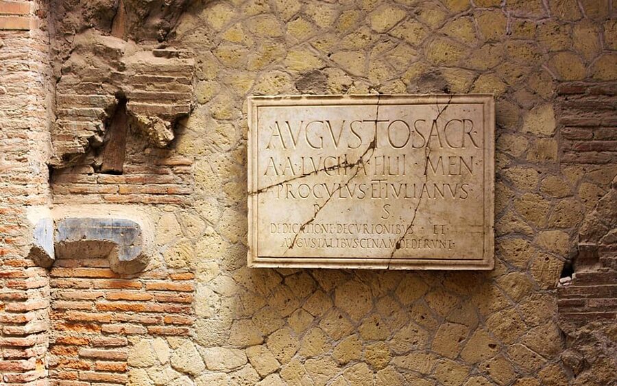 Naples: Shore Excursion to Pompeii Ruins with Guided Tour - A cameo workshop before the ruins
