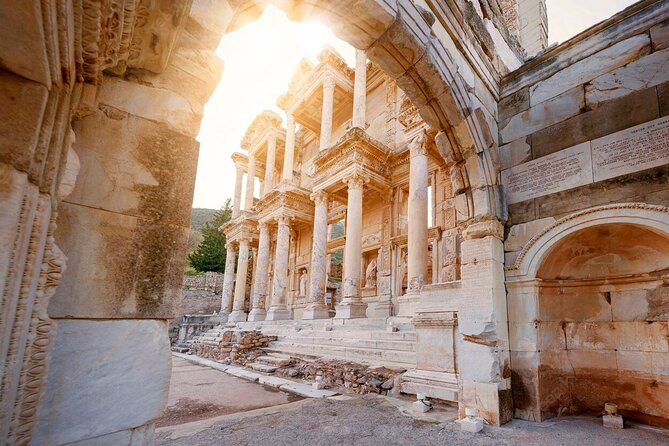 NEW: Private The Most Detailed Ephesus Shore Excursion / with Lunch - Meeting your guide at Kusadasi port
