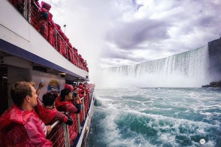 Niagara Falls Scenic Day Tour from Toronto Airport Pickup - FAQ