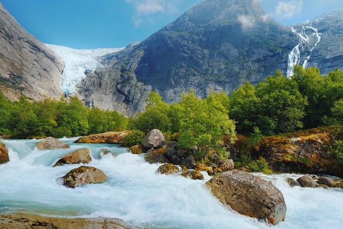 Olden Shore Excursion: the Amazing Briksdal Glacier - What the four-hour schedule feels like