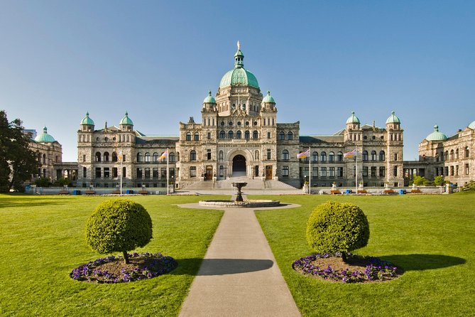 Pedicab Tour of Victoria from Cruise Ship Terminal - Chinatown and Fan Tan Alley