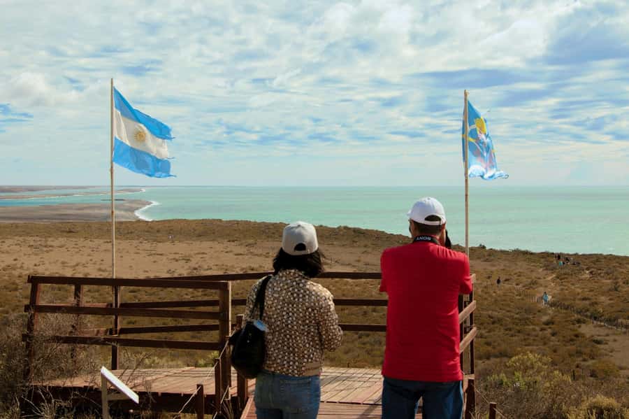Peninsula Valdes Shore Tour for Cruise Passengers + City - The Carlos Ameghino Isthmus and Visitor Center