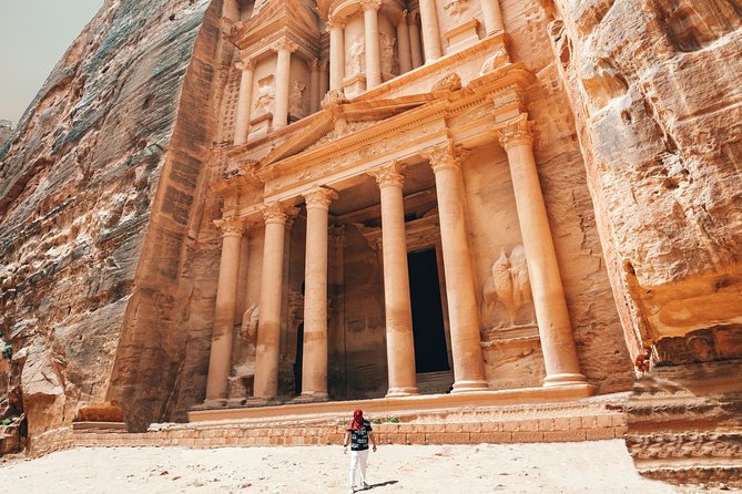 Petra & Wadi Rum Shore Excursion Aqaba Port - Meeting your driver outside Aqaba Port