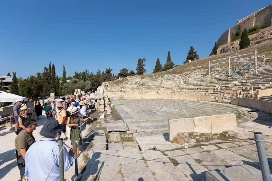 Piraeus Shore Excursion: Acropolis and Museum Classical Tour - Passing through the Propylaea