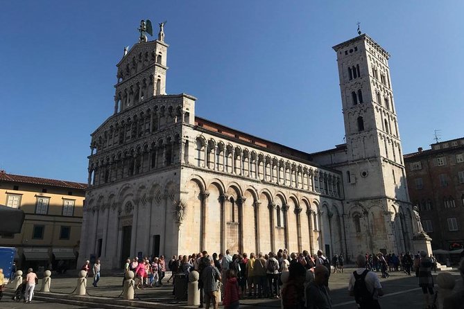 Pisa and Lucca from the Livorno Cruise Port - Piazza dei Cavalieri and the Medici connection