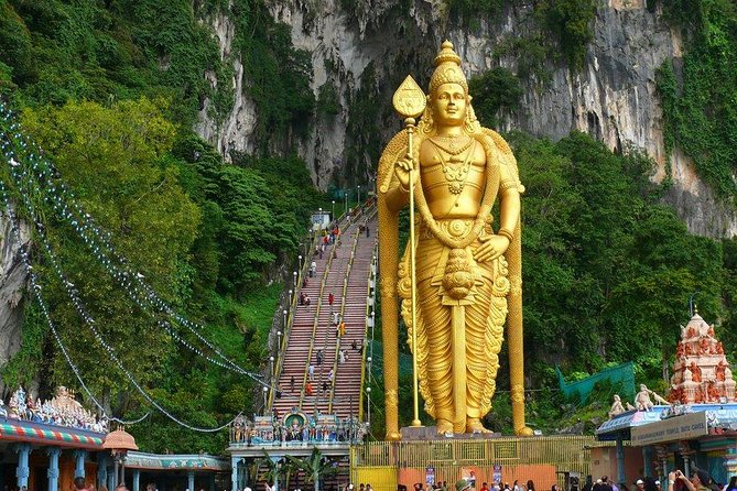 Port Klang Cruise Excursion To KL City Tour (Per Vehicle Price) - The National Palace offers a quick royal photo stop