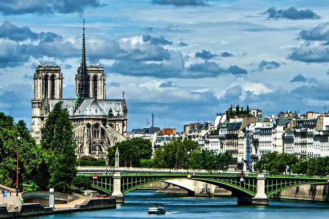 Private 10-hour Shore Excursion to Paris from Le Havre (official guide in Paris) - Lunch, shopping, and the value of flexibility