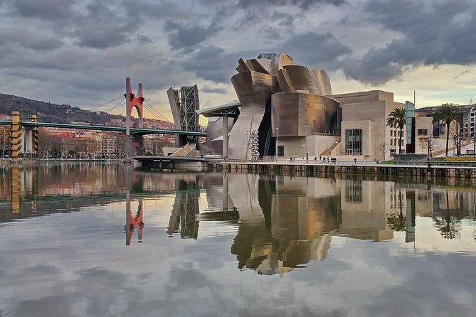 Private 4-hour City Tour of Bilbao with Hotel or Cruise Port pick-up - La Ribera Market and Bilbao’s everyday rhythm