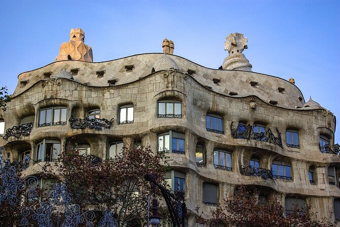 Private Airport Pickup & Scenic Tour of Barcelona - What this Barcelona ride is really designed to do