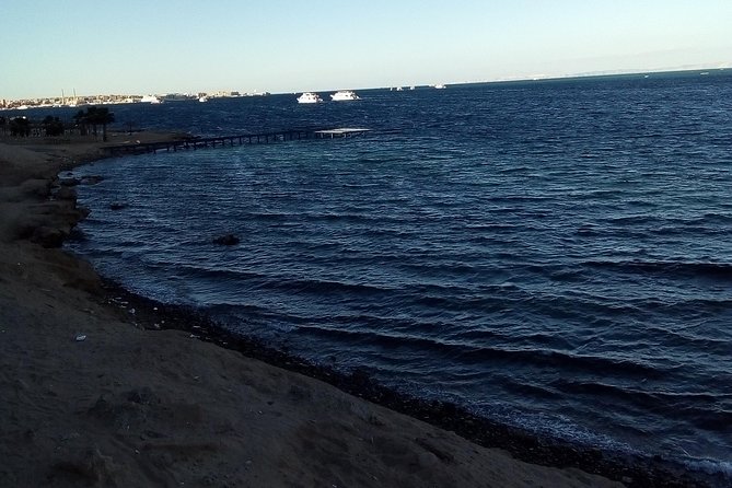 Private Airport Pickup to Makdi, Sahl hashish, Elgouna - A private car instead of a shared hotel bus