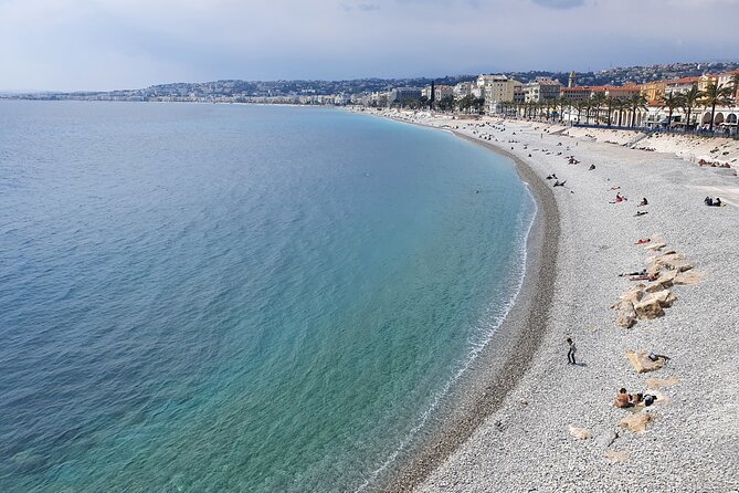 Private Customized French Riviera Tour from Port of Cannes 8H - Cannes at 9:00 a.m., a stylish start by the harbor