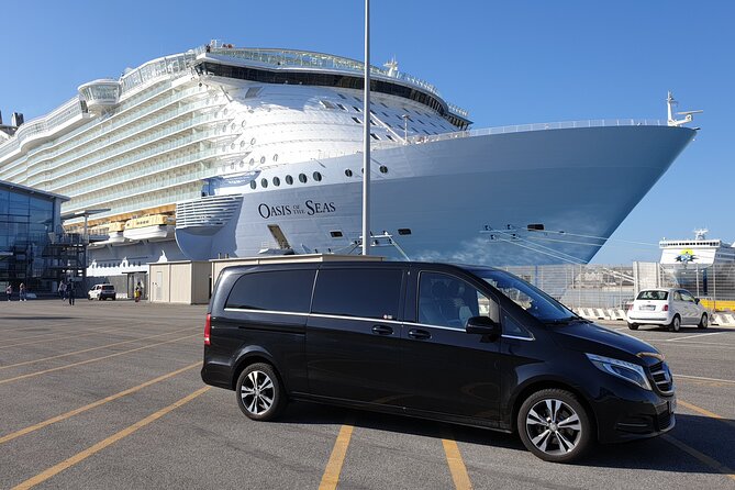 Private daytour of Rome from Civitavecchia port van Mercedes V - Vatican City and the optional museum hour
