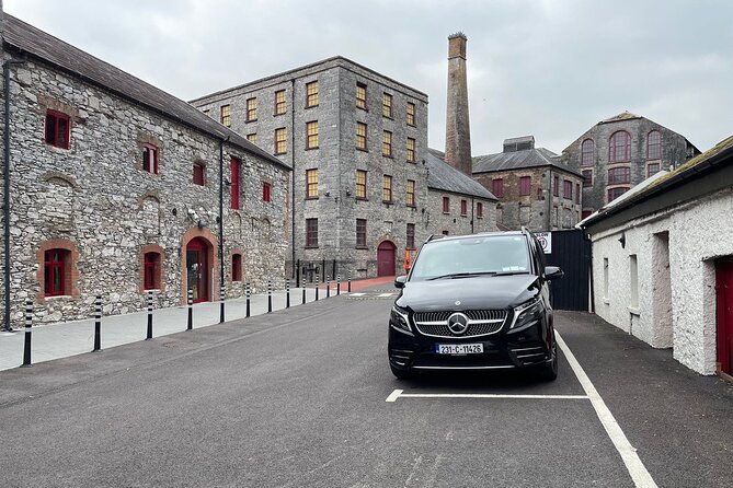 Private Guided Shore Excursions from Cobh - LUXURY Line MPV XL - Guides, comfort, and the private advantage