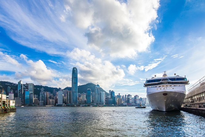 Private Shore Excursion: Customized 4-Hour Hong Kong City Tour - Victoria Peak gives you the city in one glance