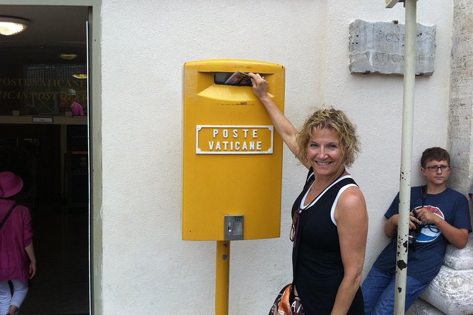 Private Shore Excursion from Civitavecchia port to Rome - Trevi Fountain and the Spanish Steps