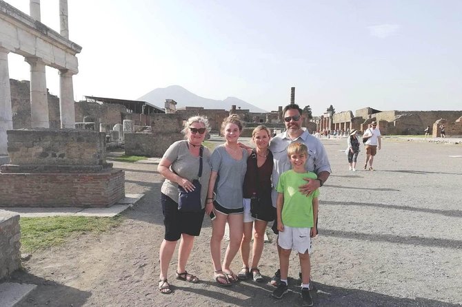 Private Shore Excursion from Naples to Pompeii, Sorrento and Positano - Key points at a glance