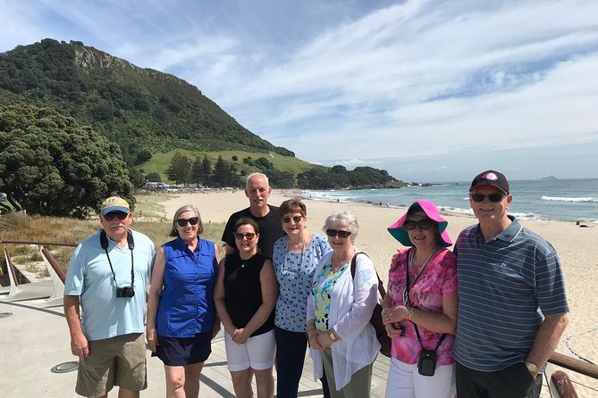 Private Shore Excursion Rotorua/ Tauranga Maori culture, Geyser & concert - Lunch in Rotorua, with time to choose