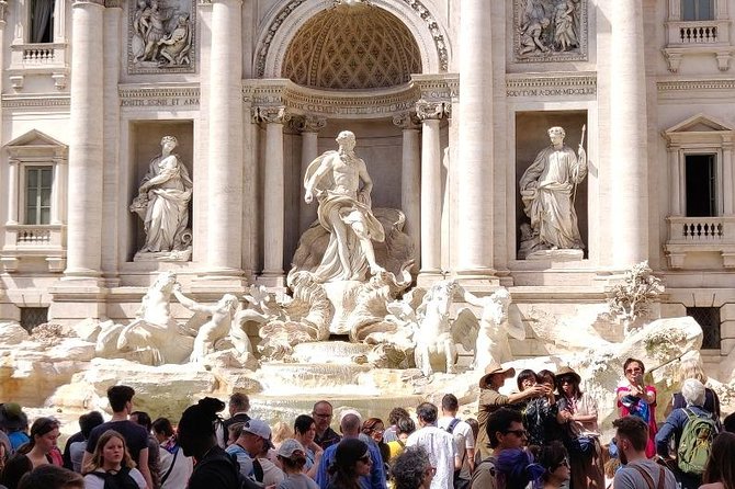 Private Shore Excursions from Civitavecchia Port: Rome highlights and the Catacombs - The Roman Forum from the outside