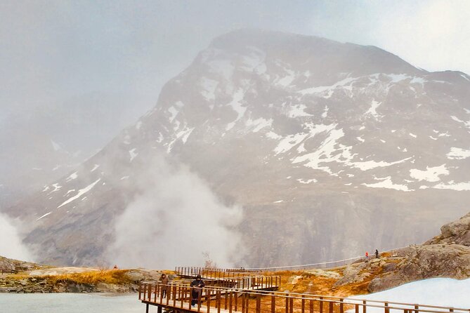 Private shore excursions Troll road in 5-7 groups - Valldal, strawberries, and the best local touch