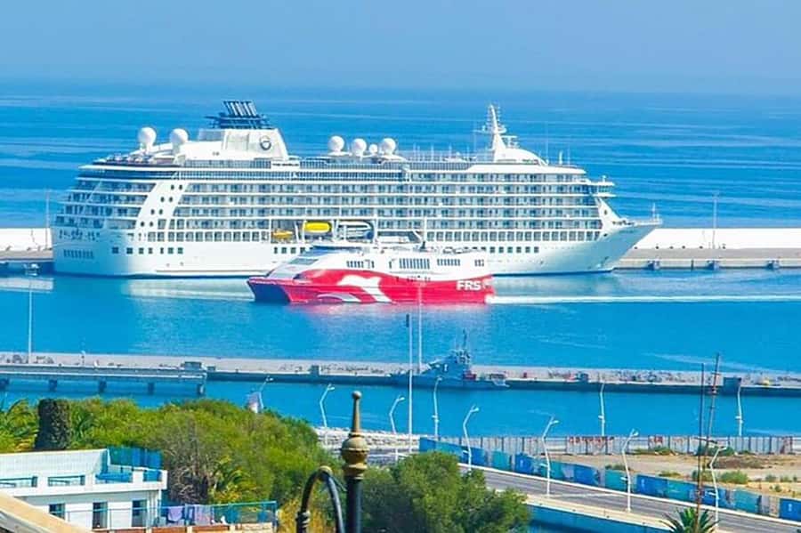 Private Tangier Tour from ferry cruise ship including lunch. - From the port to Tangier’s old quarters