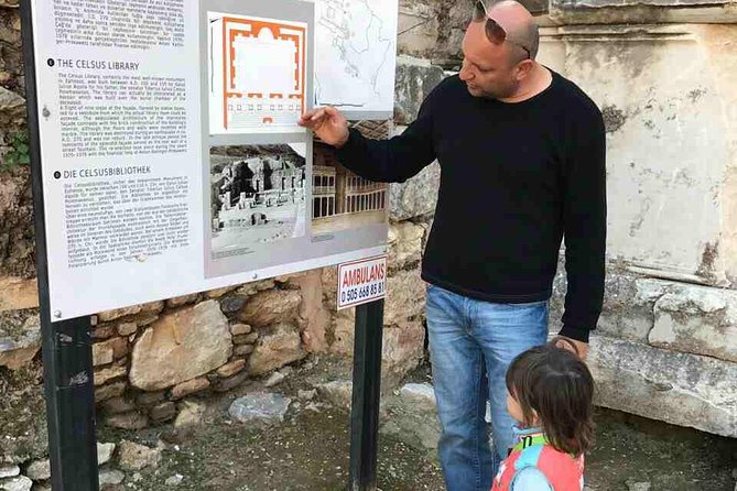 Private Tour: Best of Ephesus for Cruise Passengers. - Walking ancient Ephesus from the upper gate