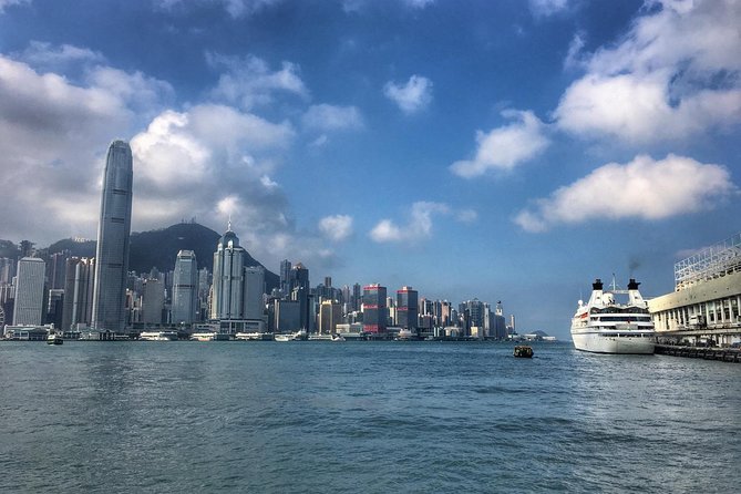 Private tour - custom shore excursion for cruise passengers - 7 hours - Seeing Hong Kong through its transport system