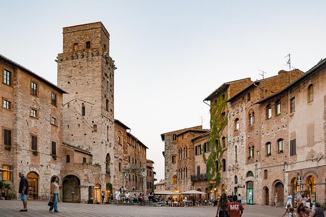Private tour from Livorno port to San Gimignano & Volterra - The winery option and what it changes