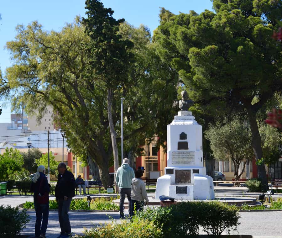 Puerto Madryn: Punta Loma Shore Excursion - What to bring and what to leave behind