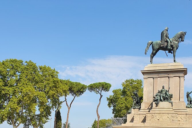 Rome in a Day golf cart tour for cruisers with Pizza & Gelato - Aventine Hill and the Servian Walls