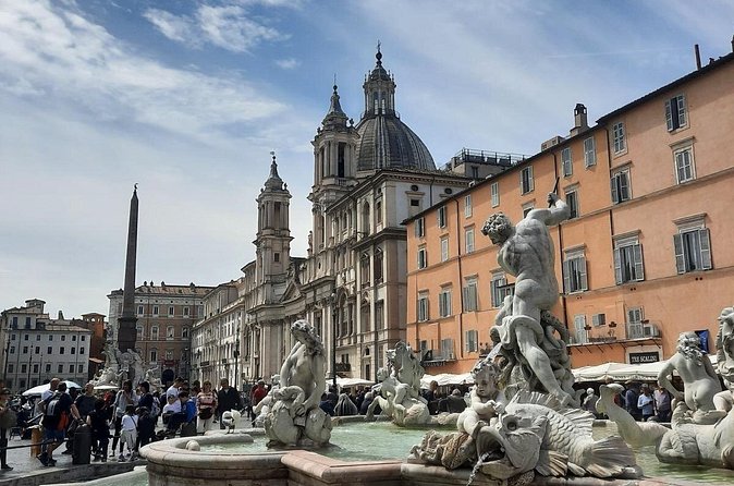 Rome On Your Own Full-Day Tour From Civitavecchia - Piazza Navona gives you a central Rome base
