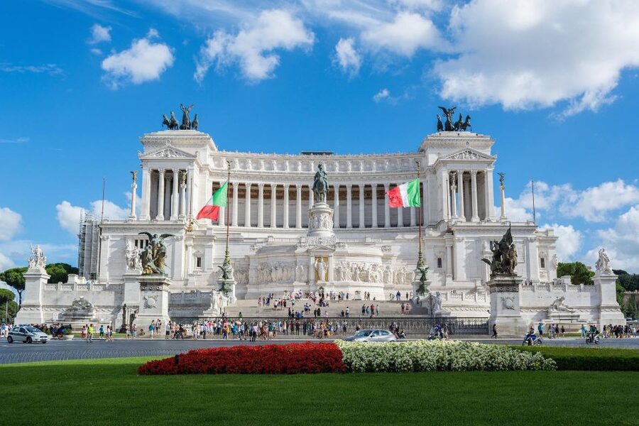 Rome: Private Sightseeing Day Tour from Civitavecchia Port - The Pantheon, piazzas, and churches