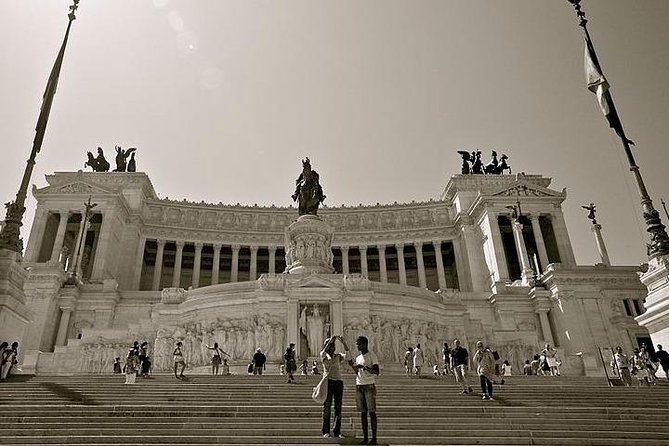 Rome' s best and Vatican Museums from Civitavecchia Port Day Tour - Private transport is the tour’s practical strength