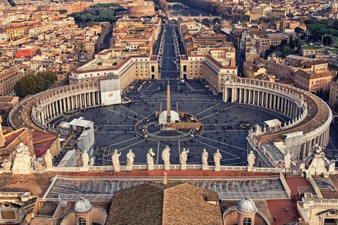 Rome Small-Group Shared Tour from Civitavecchia: 8 People Max - Trevi Fountain and the Pantheon require different expectations