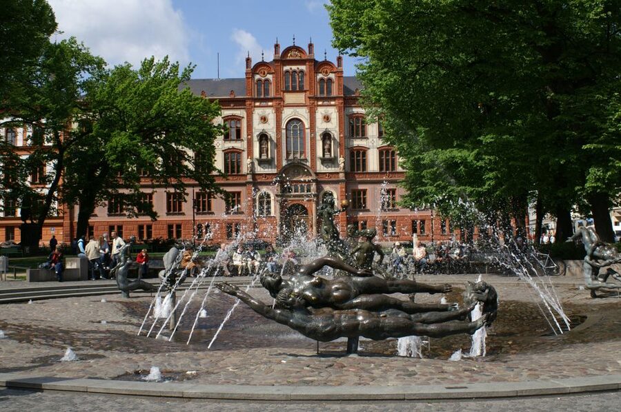 Rostock: Warnemünde and Rostock Half-Day Shore Trip - Why this shore trip makes sense