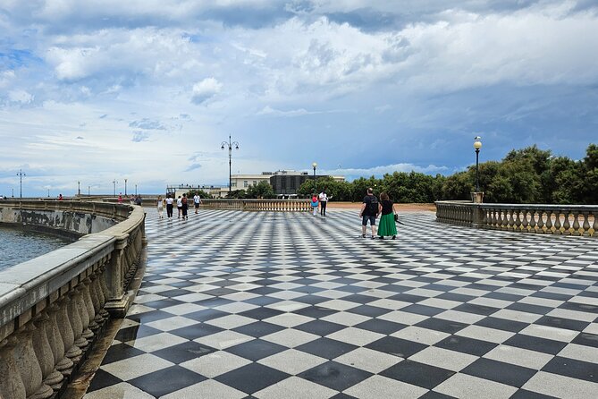 Secret Livorno: Walking Journey with History, Canals, and Legends - What this Livorno walk is really trying to show you